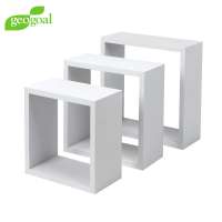 European Style Simple Natural Color Square Wall Shelf Cube Set of 3 Wood Wall Mounted Cube Shelf